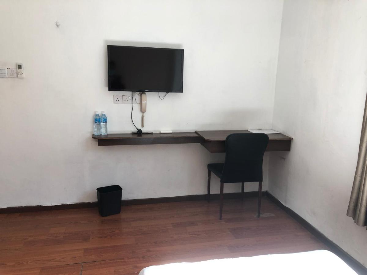Super Oyo 90668 Joy Inn Miri Eksteriør bilde