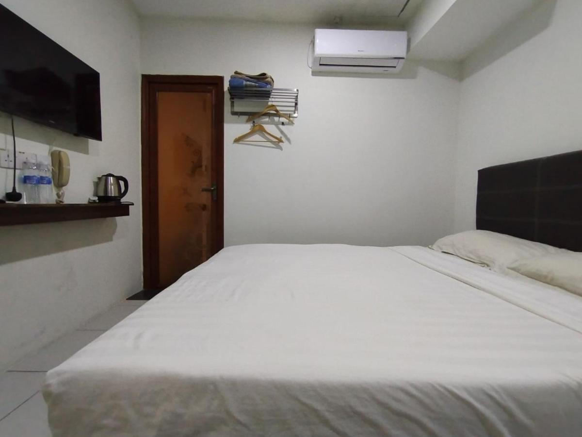 Super Oyo 90668 Joy Inn Miri Eksteriør bilde